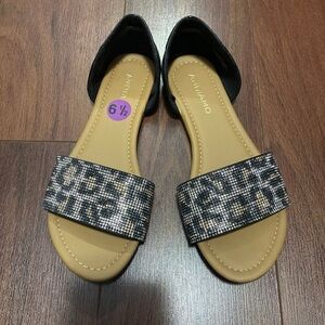 Andiamo Animal print Size 6.5 Sandals